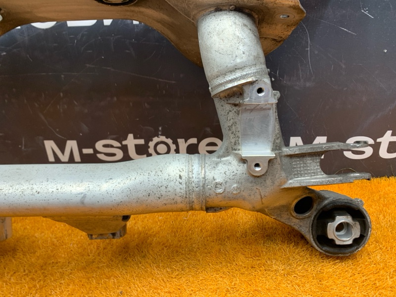 Балка поперечная (подрамник), 2500 рублей, Красноярск