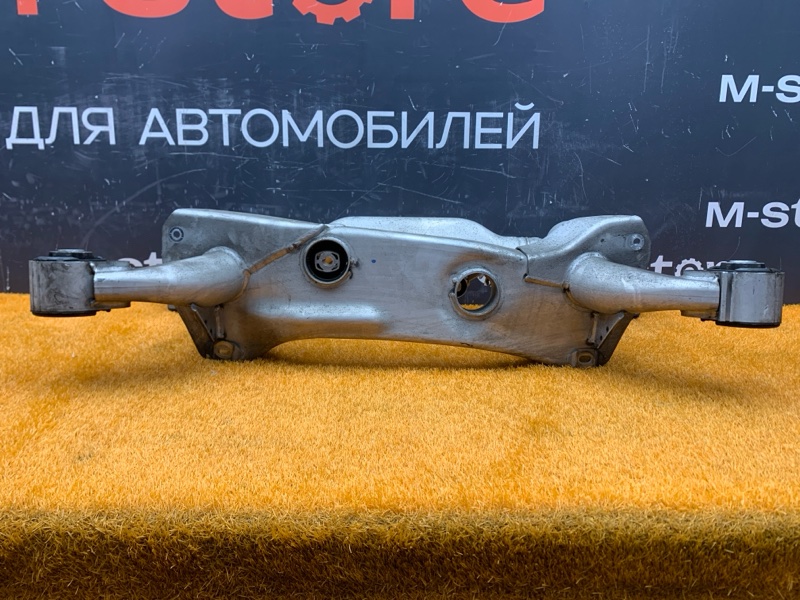 Балка поперечная (подрамник), 2500 рублей, Красноярск