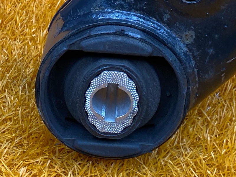 Балка поперечная (подрамник), 1850 рублей, Красноярск