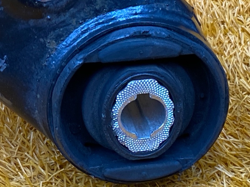 Балка поперечная (подрамник), 1850 рублей, Красноярск