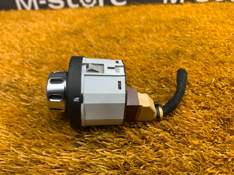 Кнопка переключения режимов подвески, 1400 рублей, Красноярск