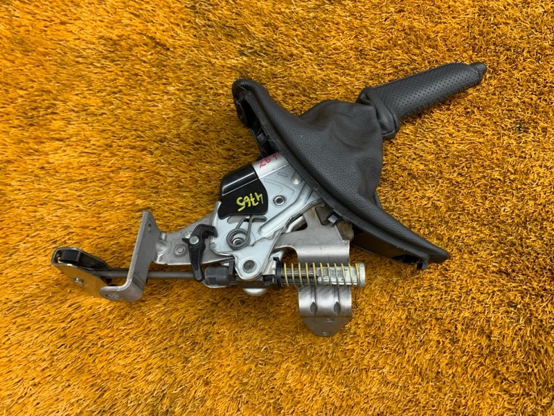 Ручка ручного тормоза, 440 рублей, Красноярск