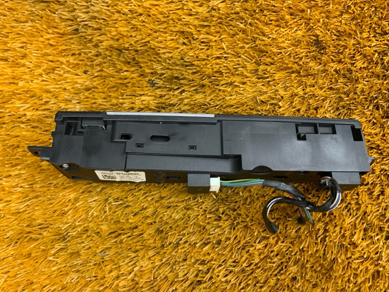 кнопка выбора режима АКПП, 1200 рублей, Красноярск