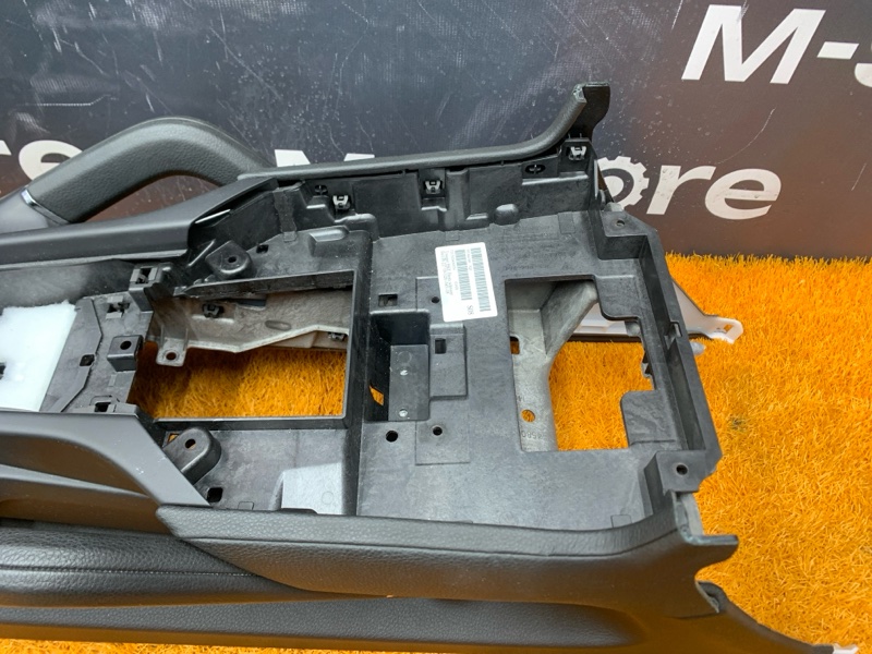 подлокотник, 8300 рублей, Красноярск