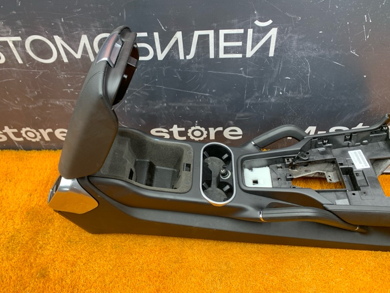 подлокотник, 8300 рублей, Красноярск