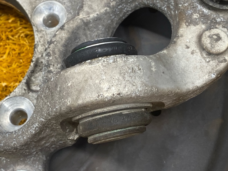 кулак поворотный, 1500 рублей, Красноярск