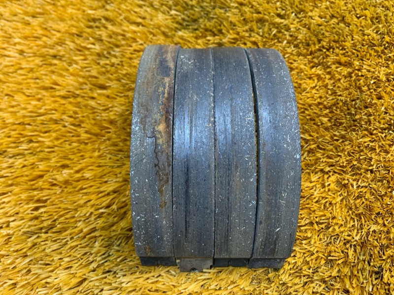 Колодки ручника, 500 рублей, Красноярск