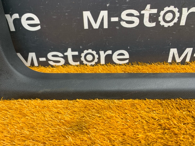 Накладка на порог салона, 370 рублей, Красноярск