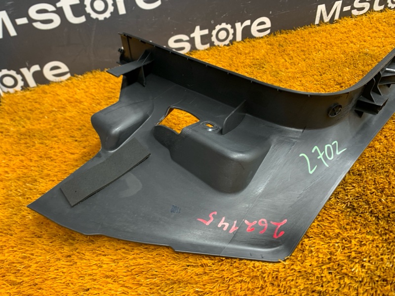 Накладка на порог салона, 370 рублей, Красноярск