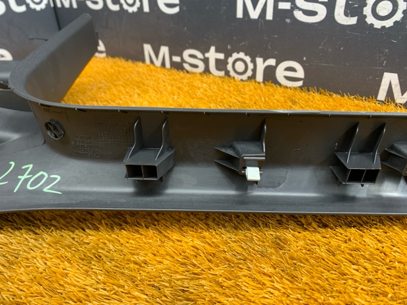 Накладка на порог салона, 370 рублей, Красноярск