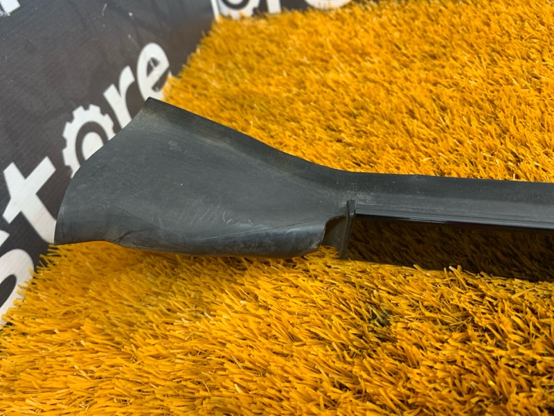 молдинг лобового стекла, 1000 рублей, Красноярск