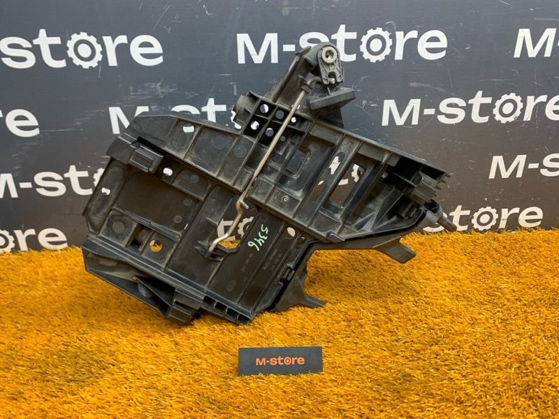 кронштейн фары, 5000 рублей, Красноярск