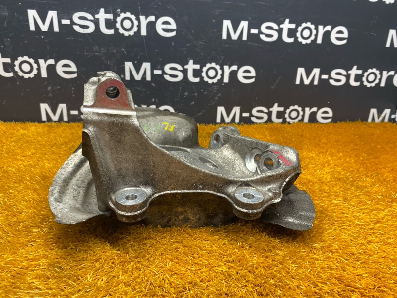 кулак поворотный, 4610 рублей, Красноярск