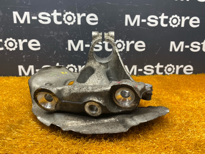 кулак поворотный, 4610 рублей, Красноярск