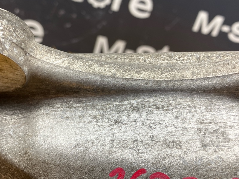 кулак поворотный, 1300 рублей, Красноярск