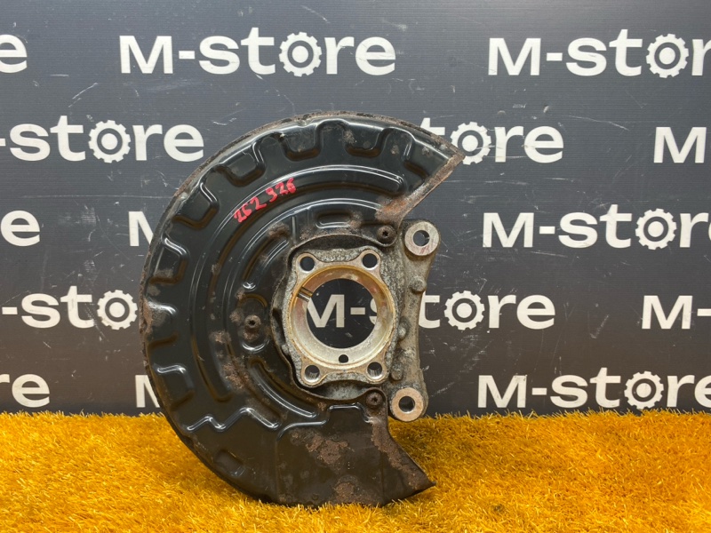 кулак поворотный, 2000 рублей, Красноярск