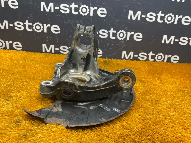 кулак поворотный, 2000 рублей, Красноярск