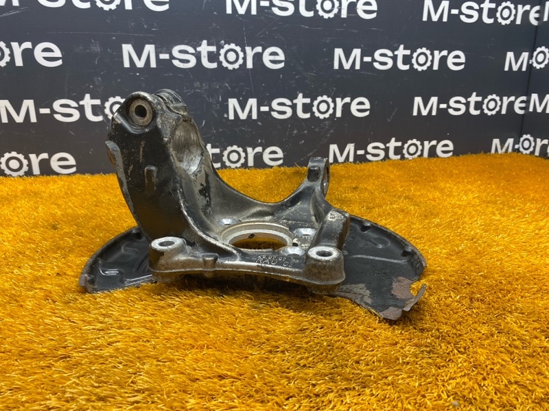 кулак поворотный, 2000 рублей, Красноярск