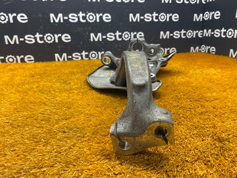 кулак поворотный, 15000 рублей, Красноярск