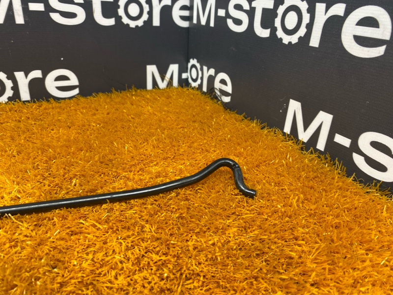 держатель капота, 300 рублей, Красноярск