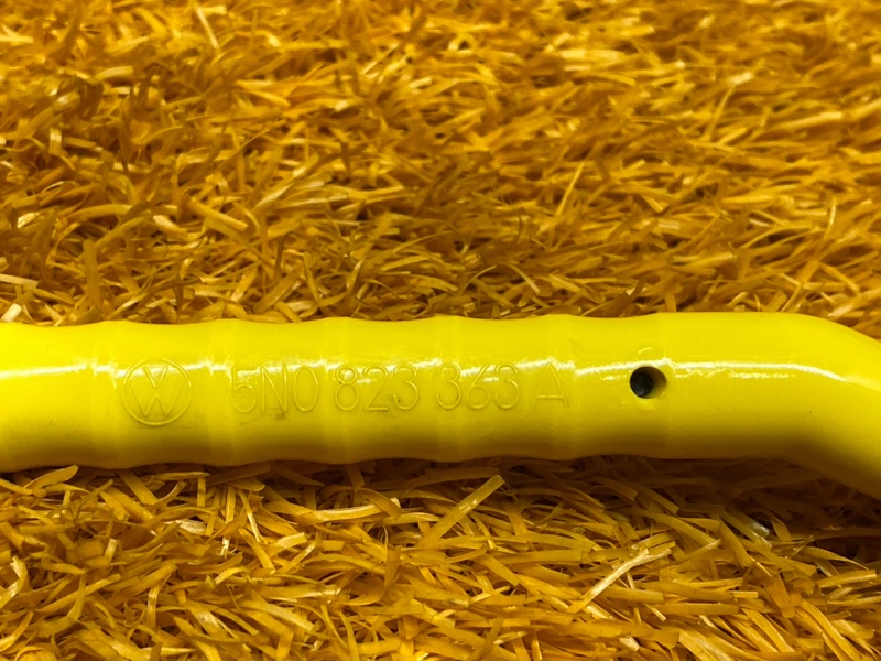 держатель капота, 300 рублей, Красноярск