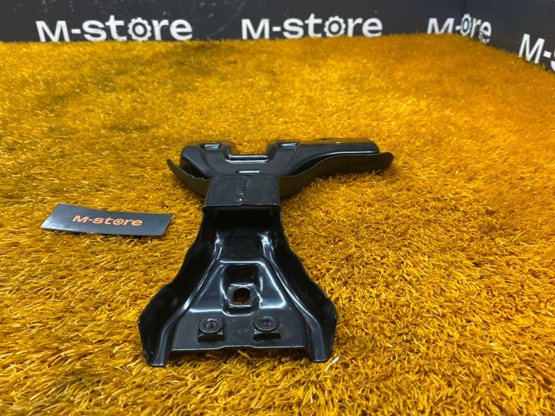 Кронштейн замка капота, 1720 рублей, Красноярск