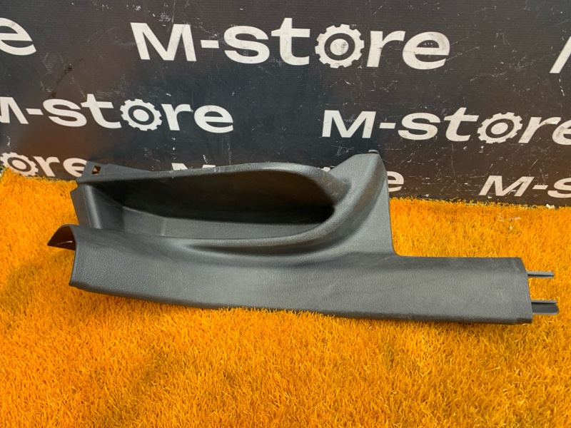 Накладка на порог салона, 370 рублей, Красноярск