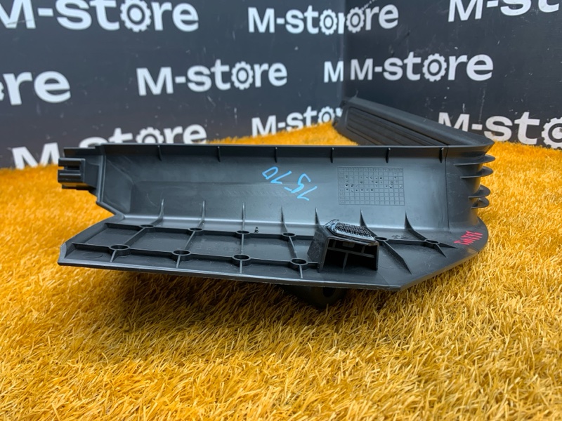 Накладка на порог салона, 2710 рублей, Красноярск