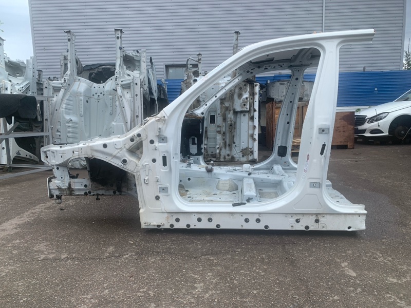 Четверть кузова, 6650 рублей, Красноярск