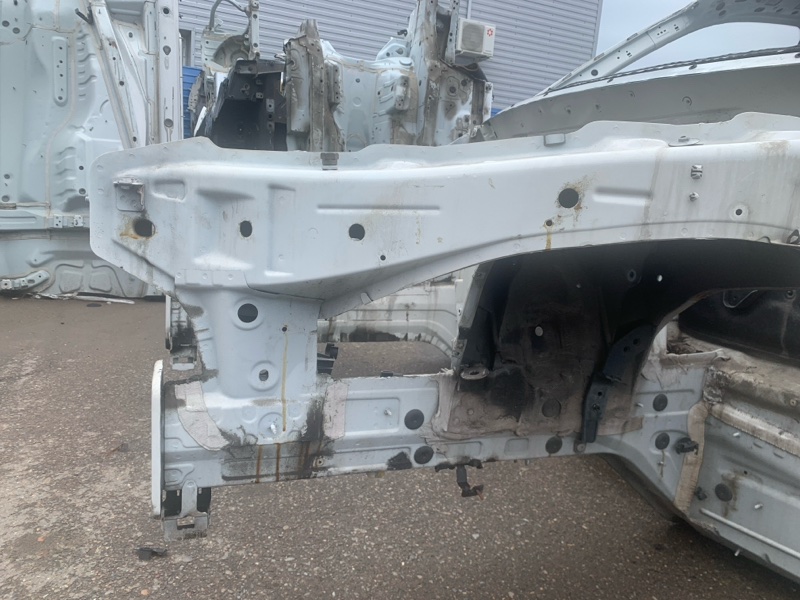 Четверть кузова, 6650 рублей, Красноярск