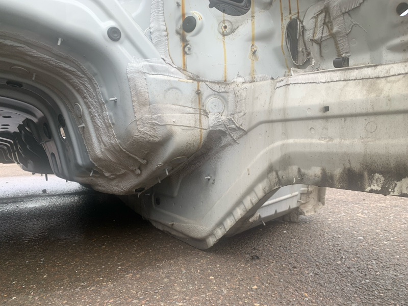 Четверть кузова, 6650 рублей, Красноярск