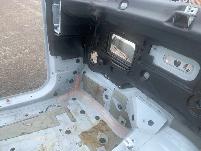 Четверть кузова, 6650 рублей, Красноярск