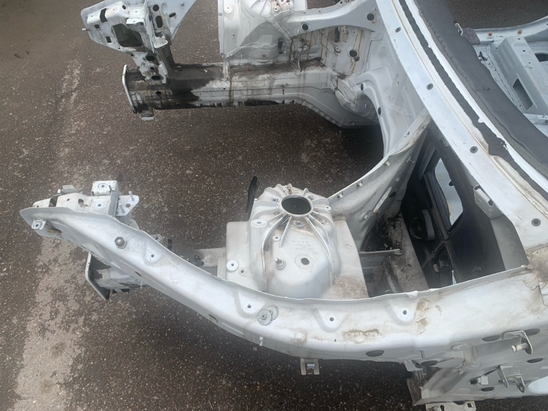 лонжерон, 2850 рублей, Красноярск