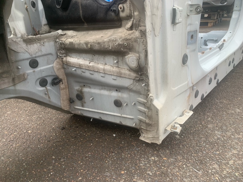 Порог кузовной, 4750 рублей, Красноярск