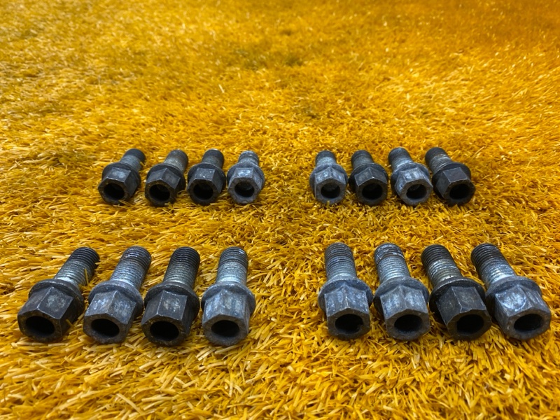 болт колесный, 1600 рублей, Красноярск