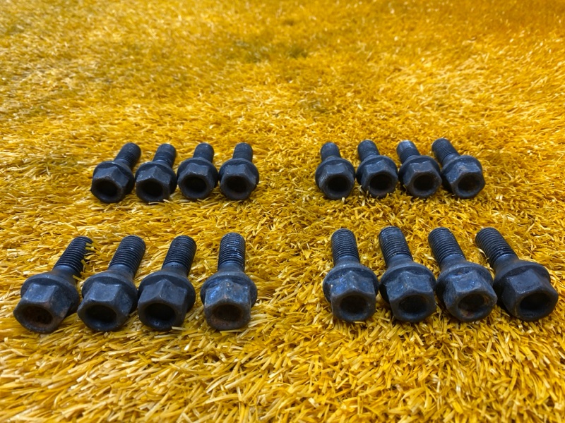 болт колесный, 1480 рублей, Красноярск