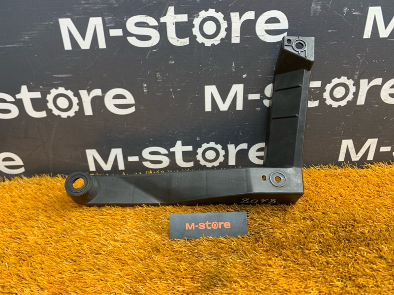 крепление бампера, 200 рублей, Красноярск