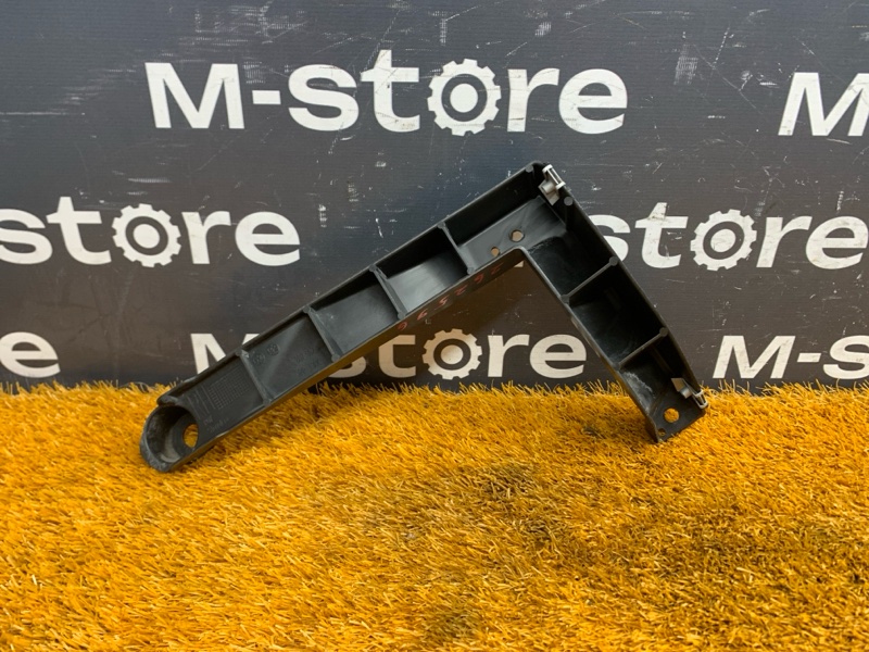 крепление бампера, 200 рублей, Красноярск