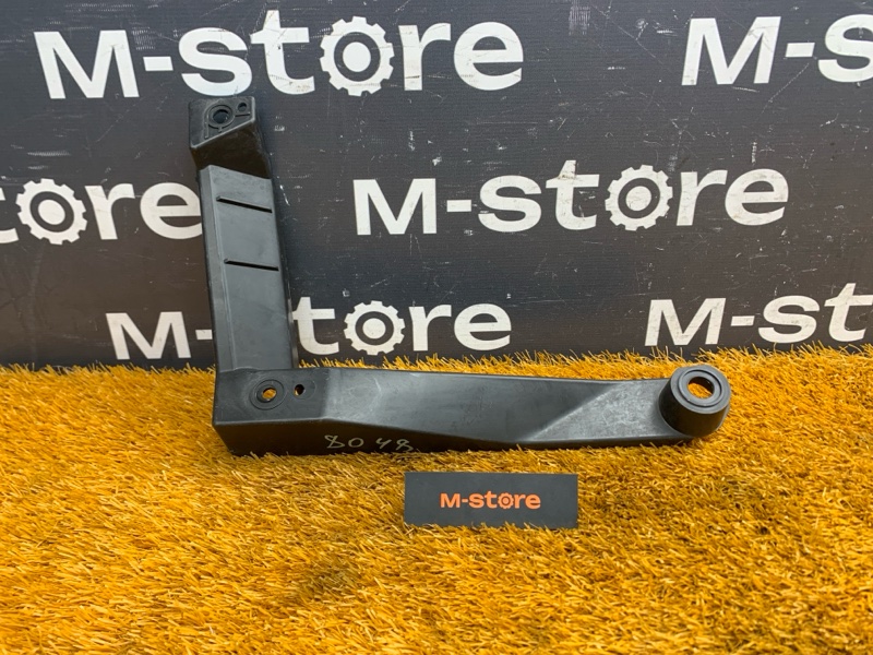 крепление бампера, 200 рублей, Красноярск