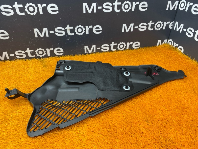 Водосток лобового стекла, 360 рублей, Красноярск