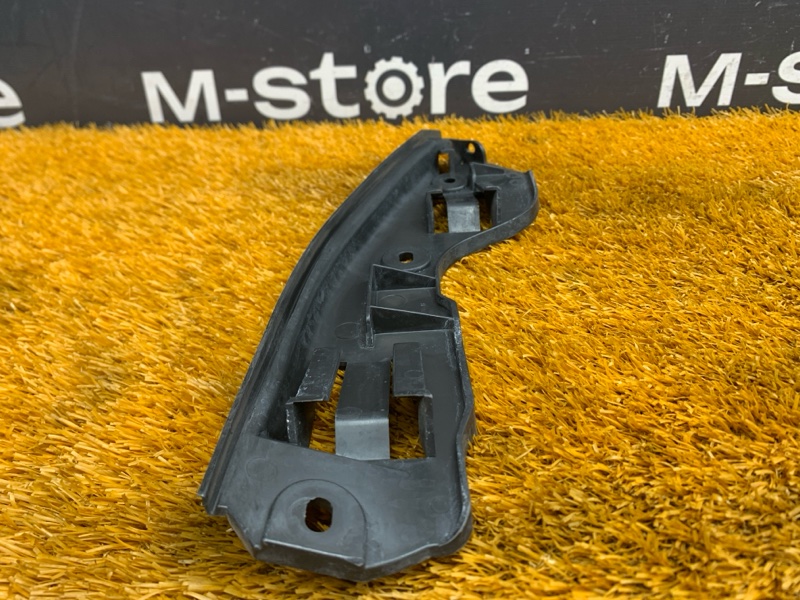 крепление бампера, 300 рублей, Красноярск