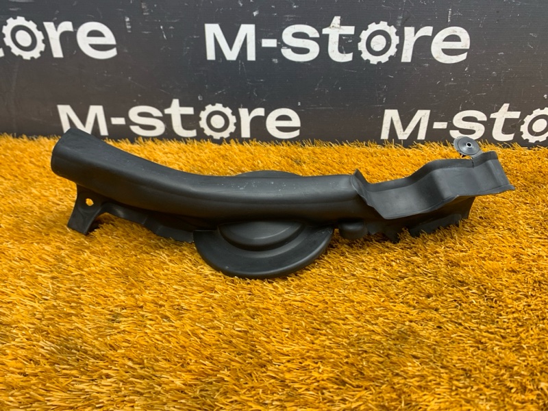 Уплотнитель капота, 440 рублей, Красноярск