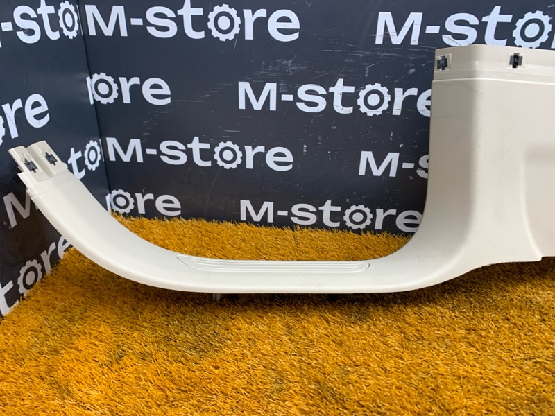 Накладка на порог салона, 730 рублей, Красноярск