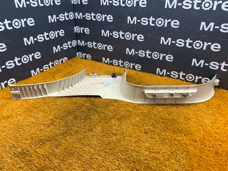 Накладка на порог салона, 730 рублей, Красноярск