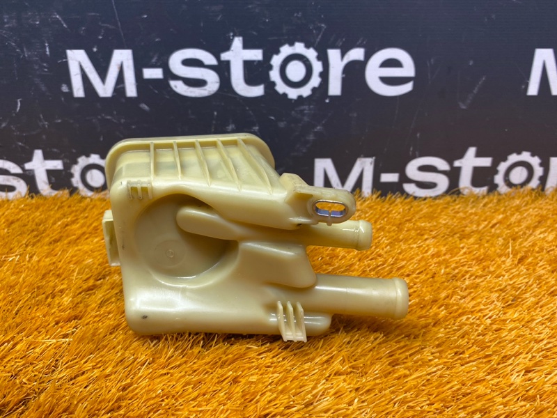 бачок гидроусилителя, 500 рублей, Красноярск