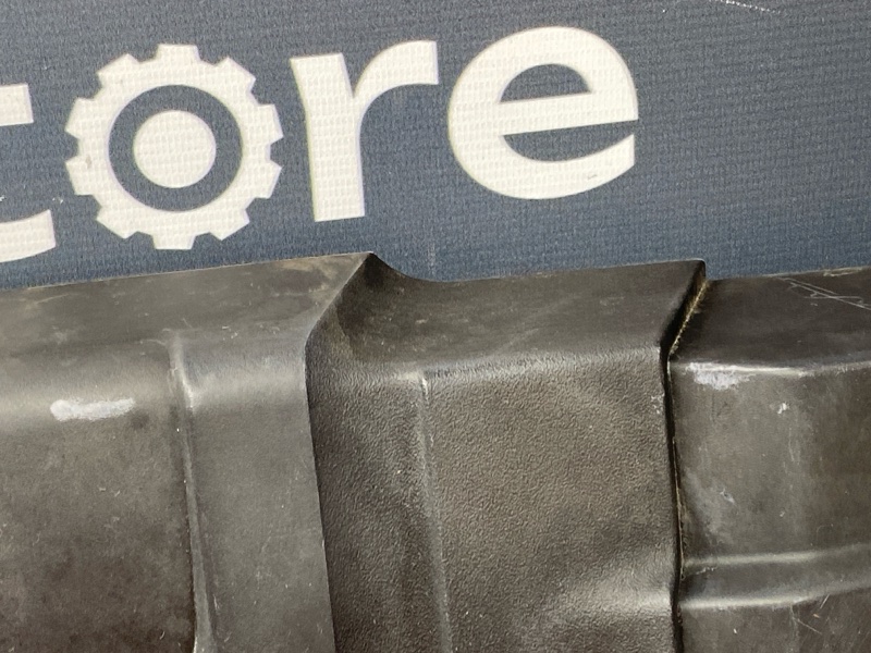 крышка двигателя, 2000 рублей, Красноярск