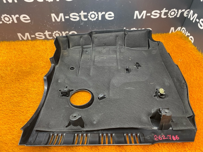 крышка двигателя, 2000 рублей, Красноярск