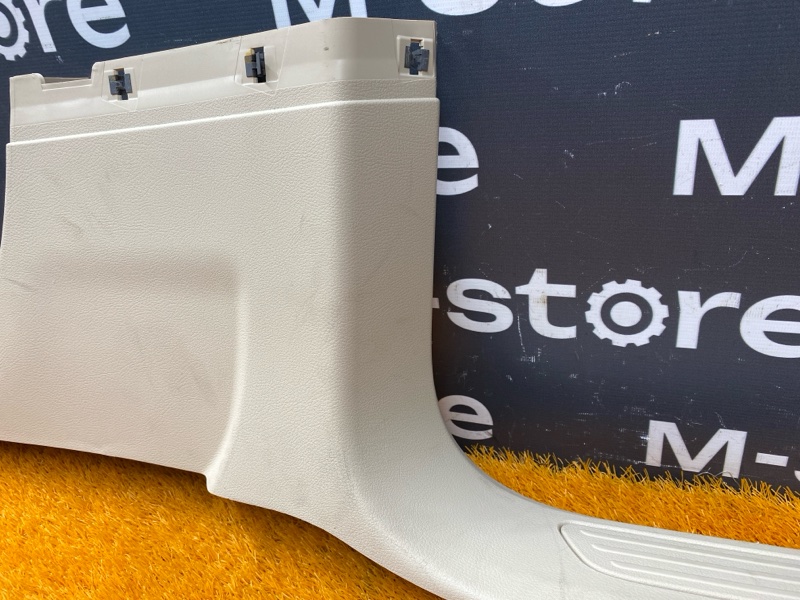 Накладка на порог салона, 730 рублей, Красноярск