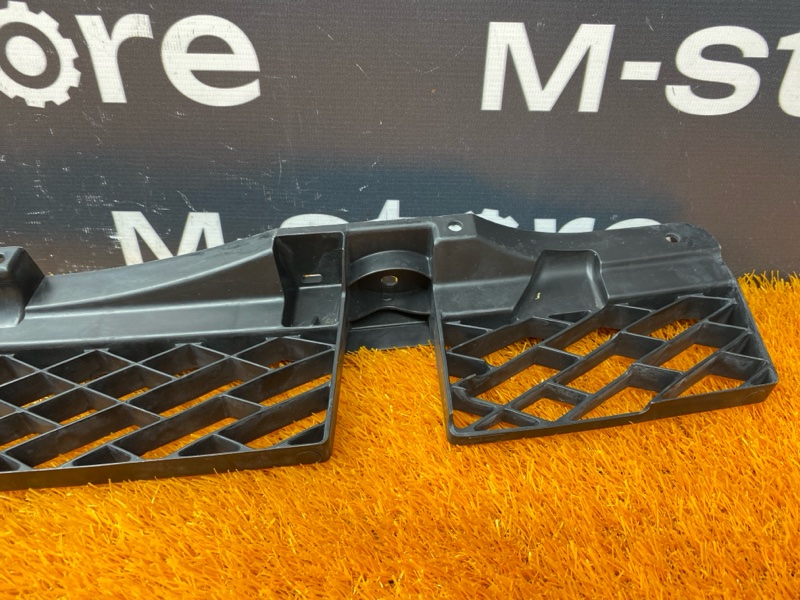 крепление бампера, 800 рублей, Красноярск