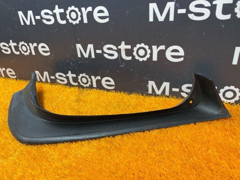 Водосток багажника, 870 рублей, Красноярск